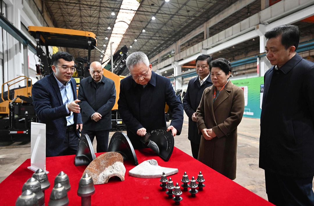 沈晓明专题调研促进大学生就业创业工作