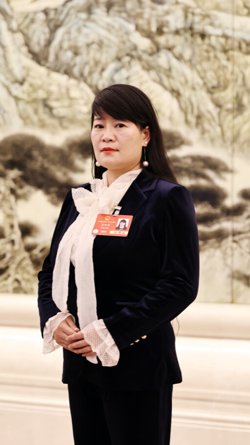 刘玲琍：解决“成长的烦恼”需深入推进“教联体”建设