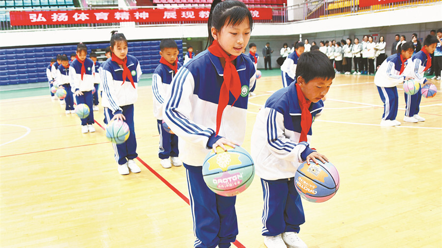 阳光体育大课间
