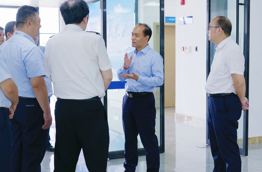 舒行钢调研机场物流公司：聚焦高质量发展 打造航空货运新动能