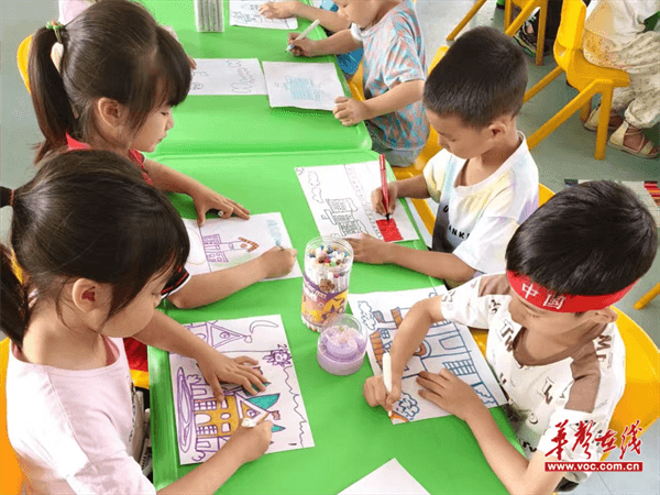 仙槎桥镇中心幼儿园与镇第二完全小学联合开展幼小衔接之参观小学活动
