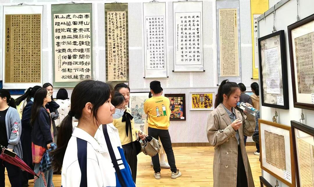 江华思源实验学校在省书法竞赛中获佳绩