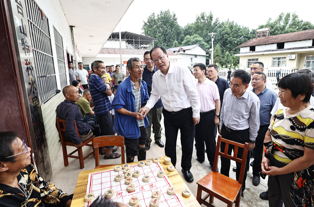 毛伟明在龙山桑植慈利指导防汛救灾