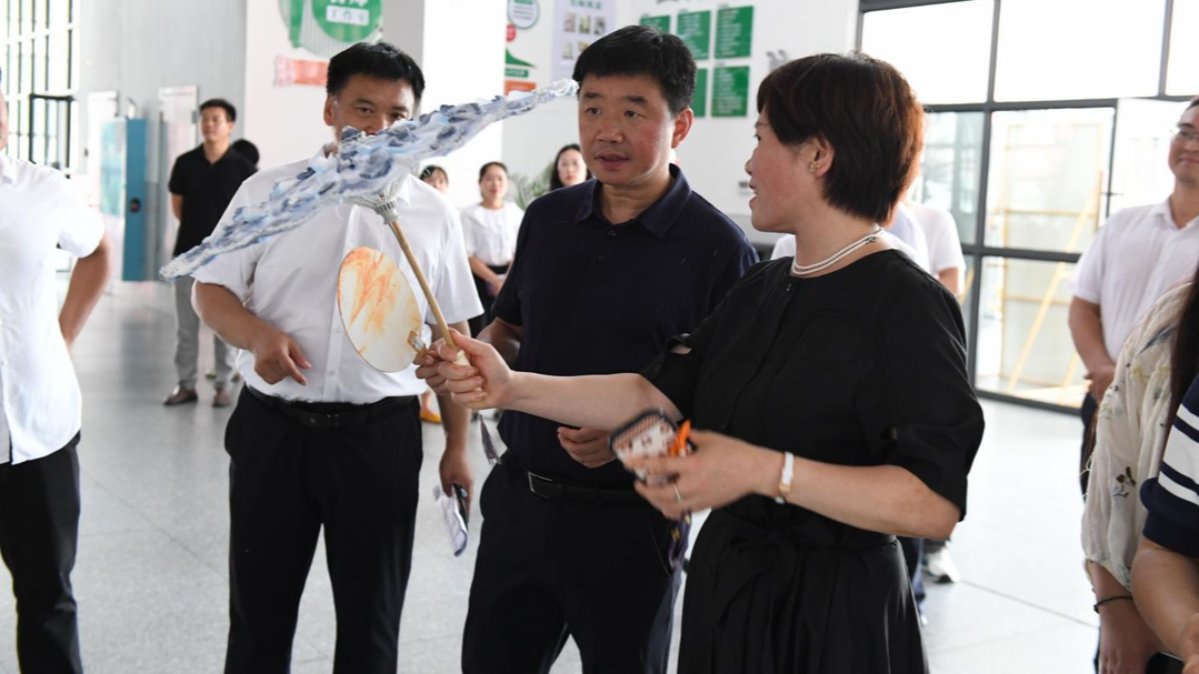 麻阳苗族自治县领导深入代远学校调研