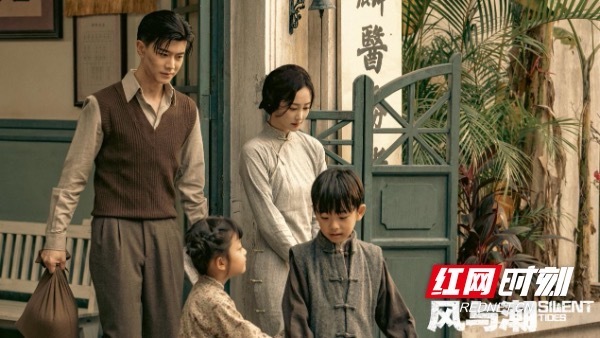 纪念世界反法西斯战争胜利80周年，国新办发布会介绍《风与潮》等重大影视剧作品