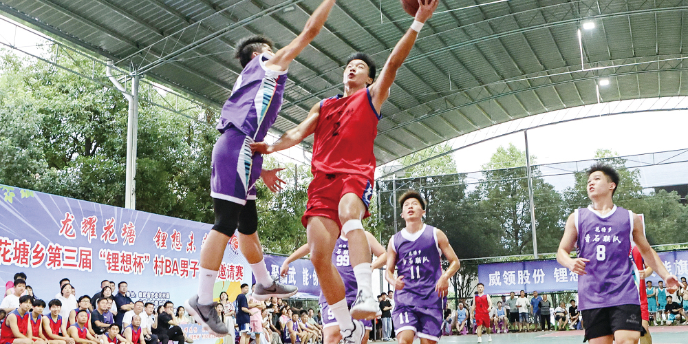 “厂BA”“村BA”引爆夏日激情