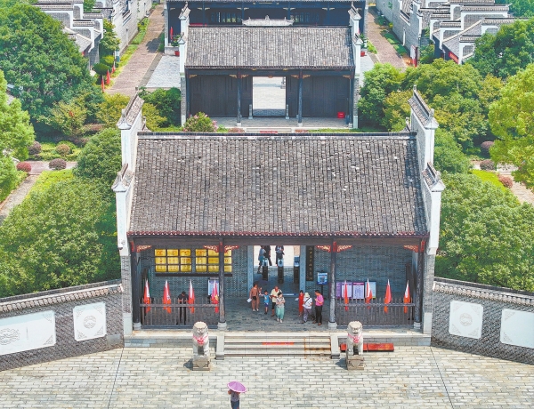红色课堂润物无声