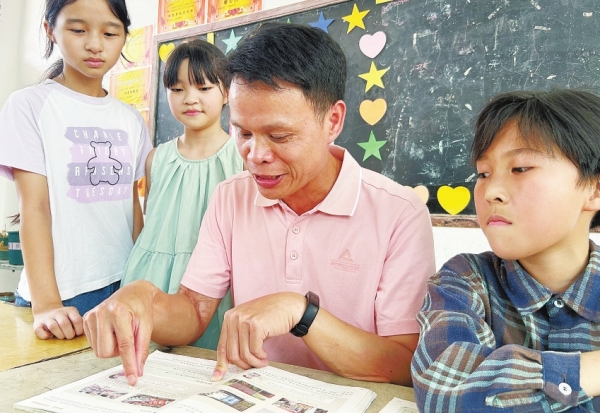 钟垂安：为孩子心灵撑起一片晴空@湖南日报时事版
