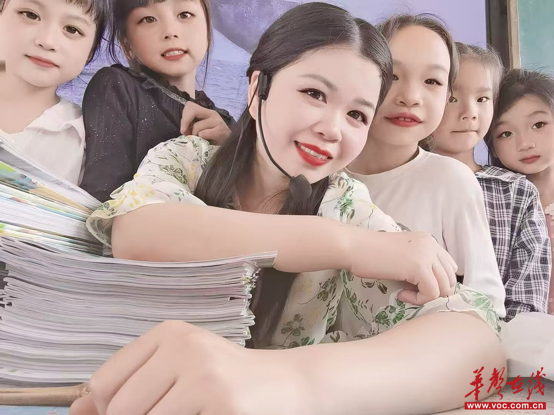 用心呵护花开—记武冈市荆竹铺镇中心小学教师姚乐秀