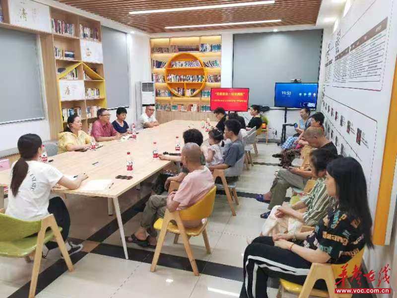 德政园社区：“微治理”照亮“回家”路