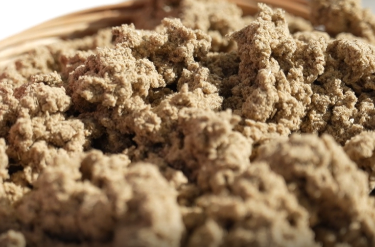 非遗养生体验亮相展区 传统与现代融合打造“懂你如家”体验