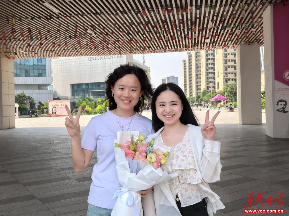 黄琴：以数字之光，点亮职教英语育人新途