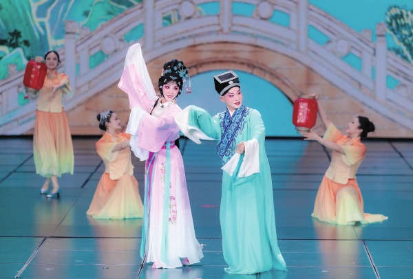 《拜月記》：對戰爭的記憶