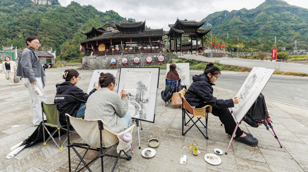 美丽乡村建设催生艺术写生热