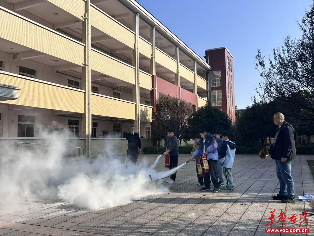 常德市武陵区石门桥镇中心小学开展2025年防震减灾疏散演练