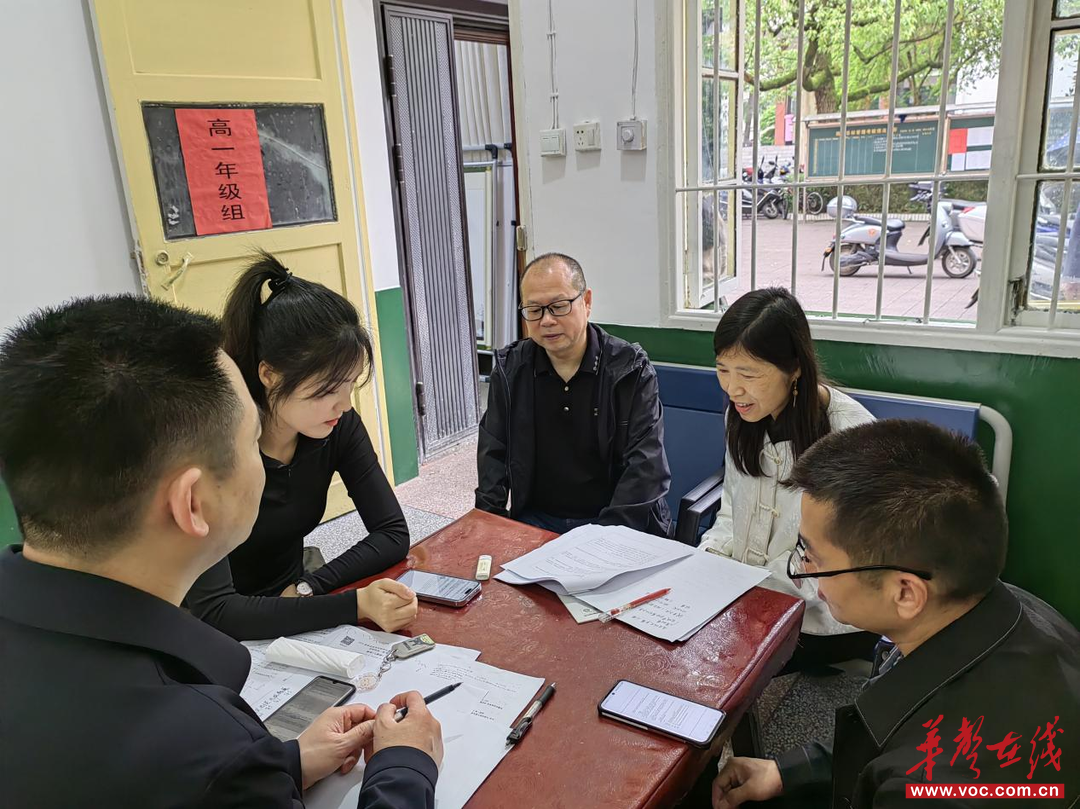 打破学科壁垒 安化一中探索语文与思政的“融课堂”