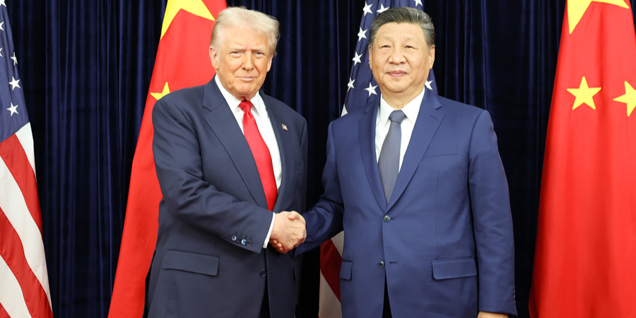 习近平同美国总统特朗普在釜山举行会晤