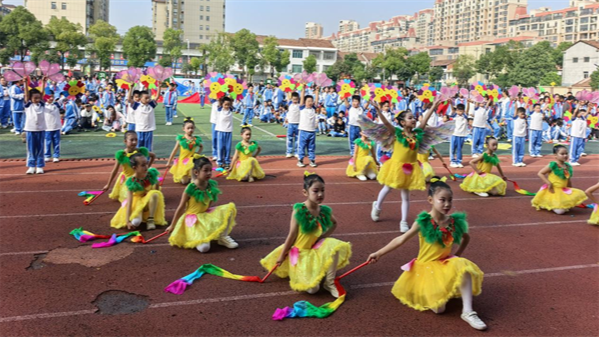 澧县一完小桃花滩分校第四届田径运动会盛大开幕