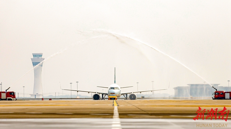 長沙往返香港直飛航正式開通