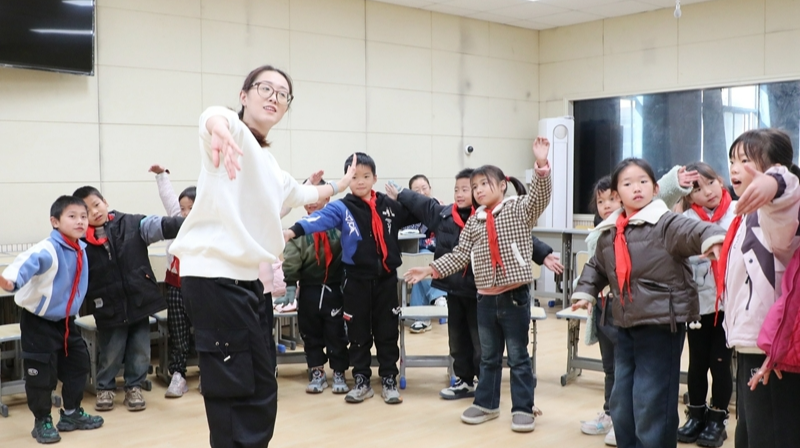 千里送教傳情誼 城鄉攜手促均衡