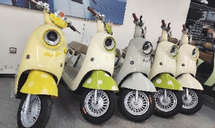 新国标落地首日，记者探访长沙市场 购买新国标电动自行车先查验合格证