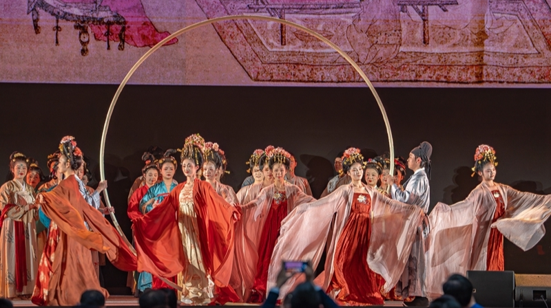 非遗遇科技 古画 “活” 起来