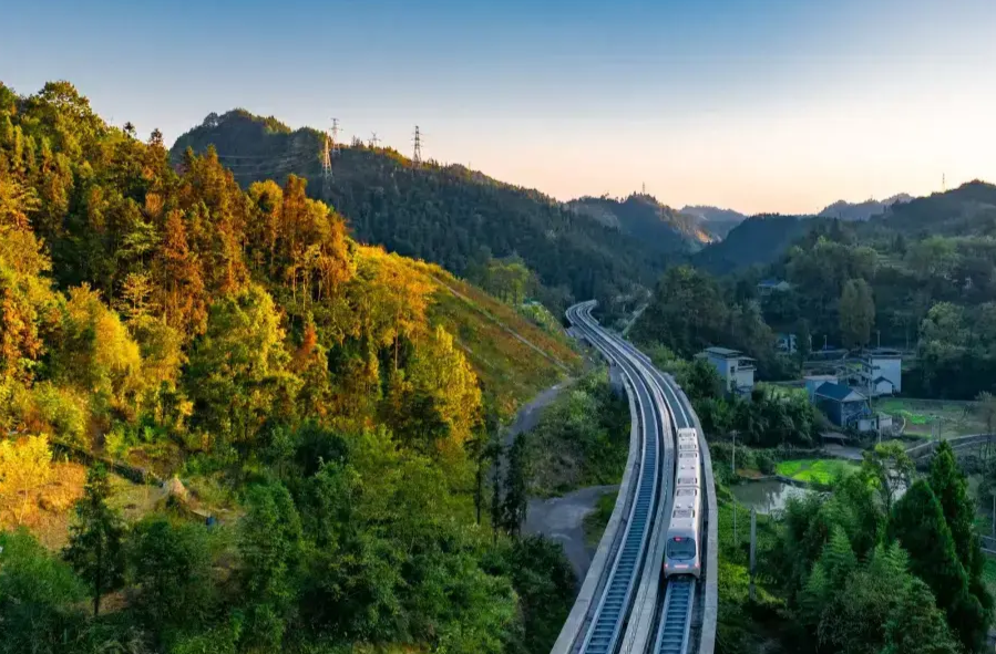 湘西遍地文明花开