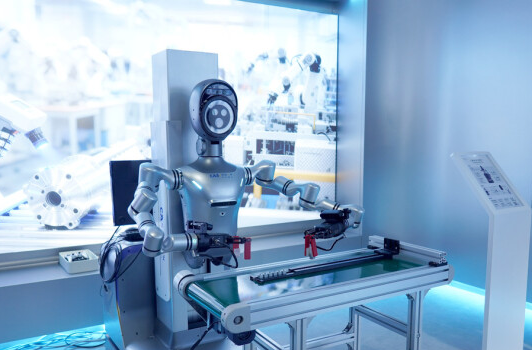 侃财邦 | 无人驾驶、无人车间……各种无人新场景来临，“老司机”怎么办