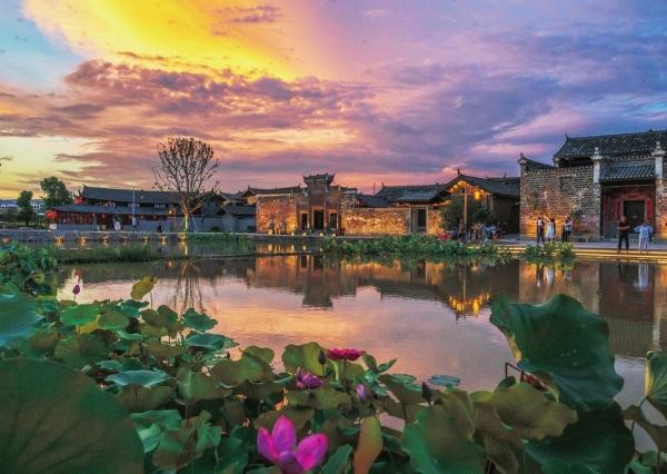 荆坪古村魅力何在？