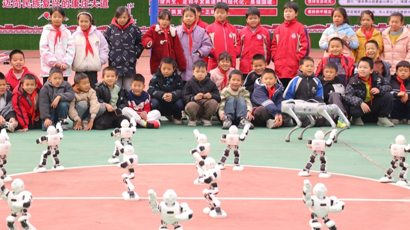 科普大篷车开进侗乡校园