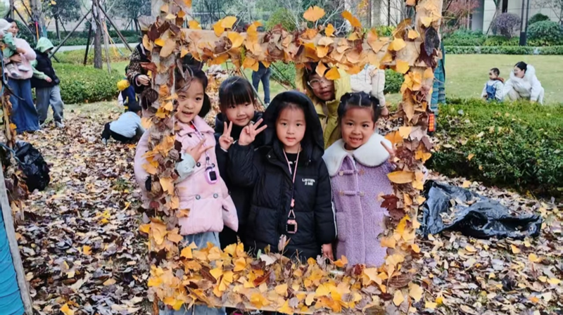 长沙市天鹅塘社区康桥悦城小区举办亲子DIY活动