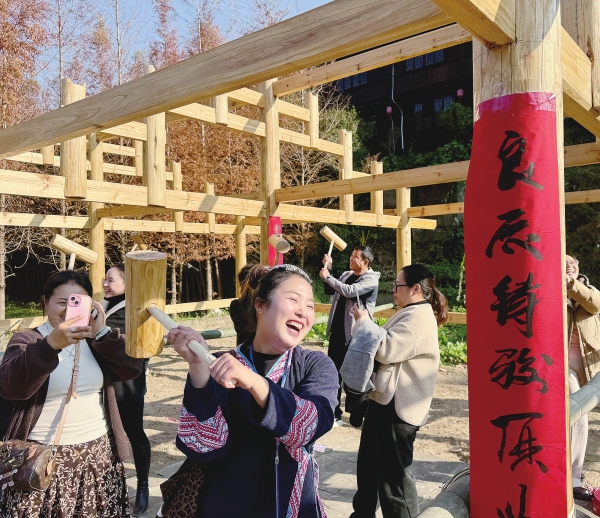 活态传承侗族文化