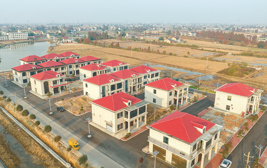 托起村民安居梦