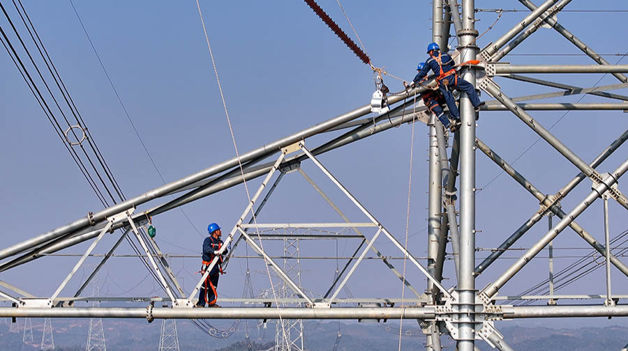 國內首創！1000千伏荊瀟線進行特高壓防風偏改造