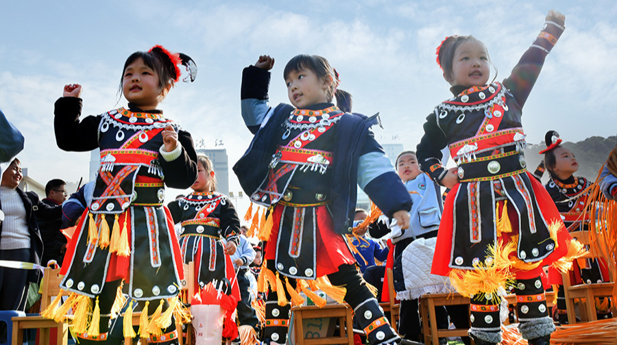 鼓风鼓韵润童心