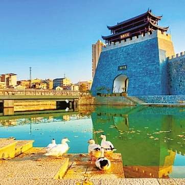 沈从文《十城记》猜想