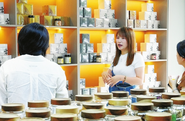 【湘商新生代】95后“药三代”，让古方“潮”出圈