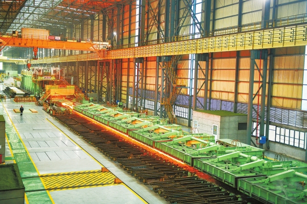 打造材料产业高地