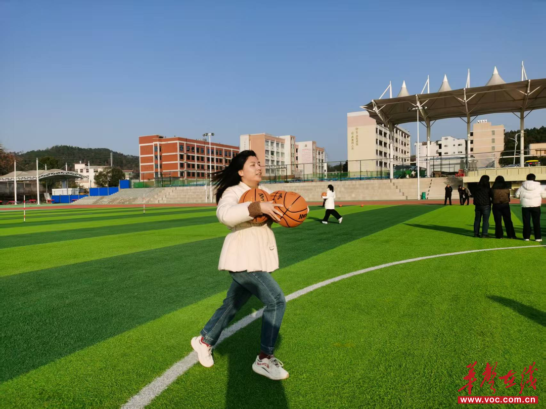 匠心筑梦展风采 聚力同行暖寒冬 新邵职中成功举办2025年冬季工会活动