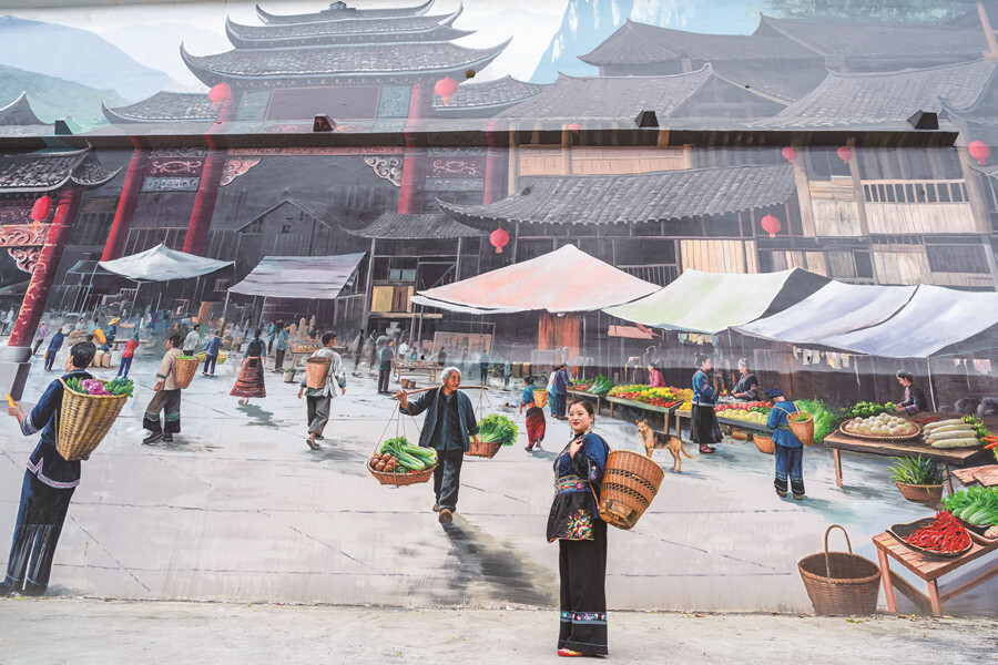 民俗墙绘成文旅新景观