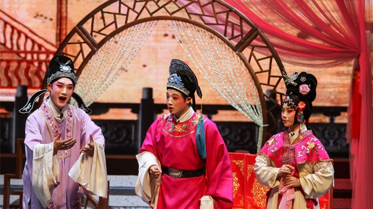 花鼓新苗初长成 ​薪火相传展新声