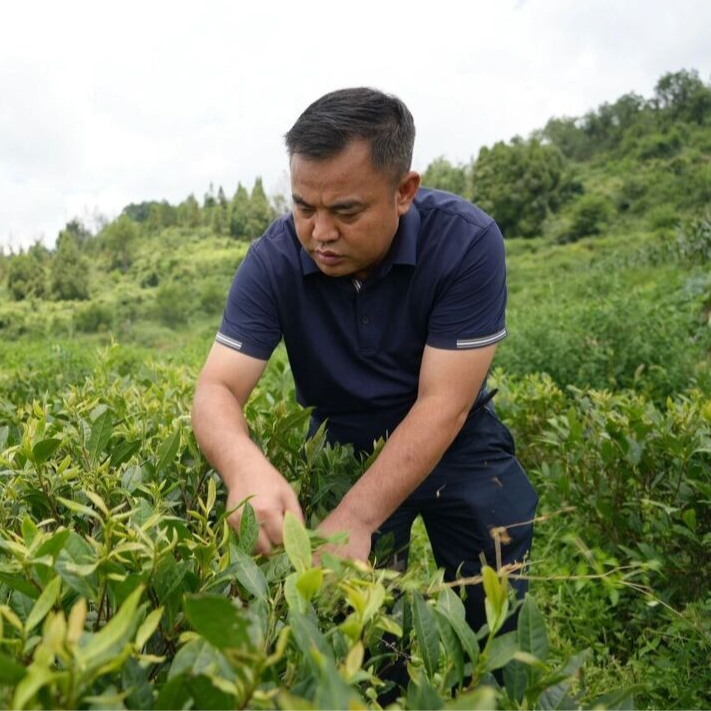 彭清东：群众的笑容是最大的肯定