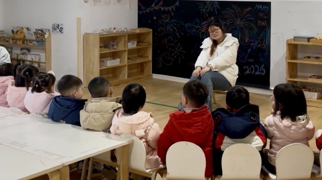 托育服务开到家门口，二孩妈妈上班带娃两不误