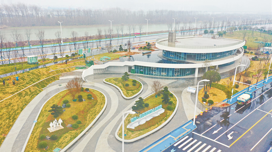 大泽湖畔又添新公园