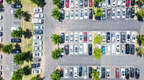 【新春走基层】全域免费停车，“小”泊位托起“大”幸福