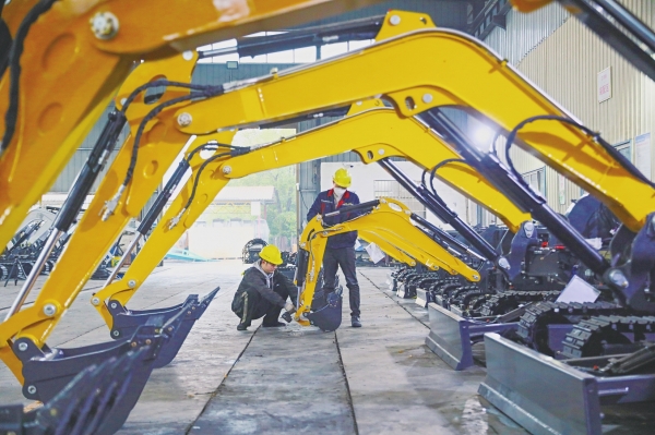 生產線火力全開