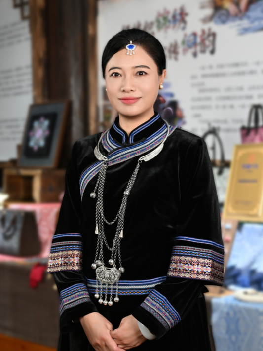 【委員風采】全國政協(xié)常委韋朝暉： 讓非遺之花綻放時代芳華