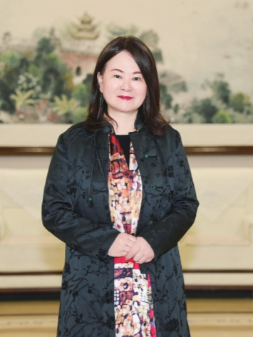 柳玲玲：脚沾泥土芬芳，心系民情冷暖