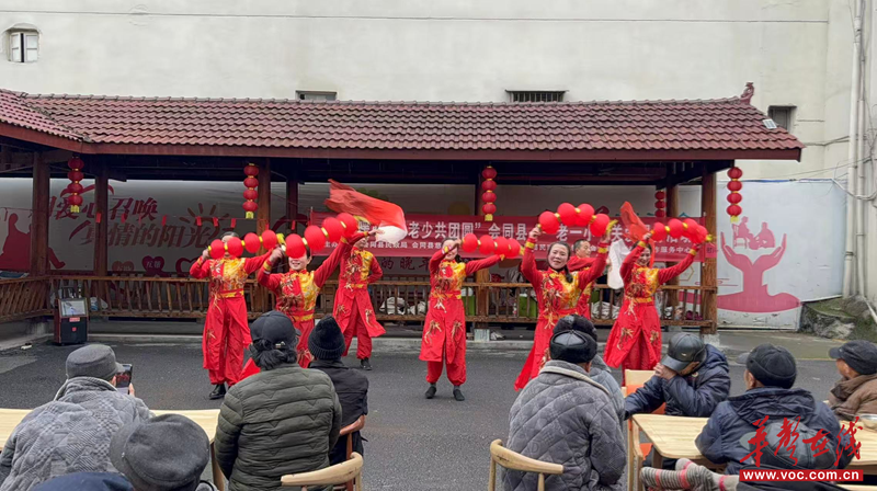 会同县：元宵暖人心 关爱“一老一小”