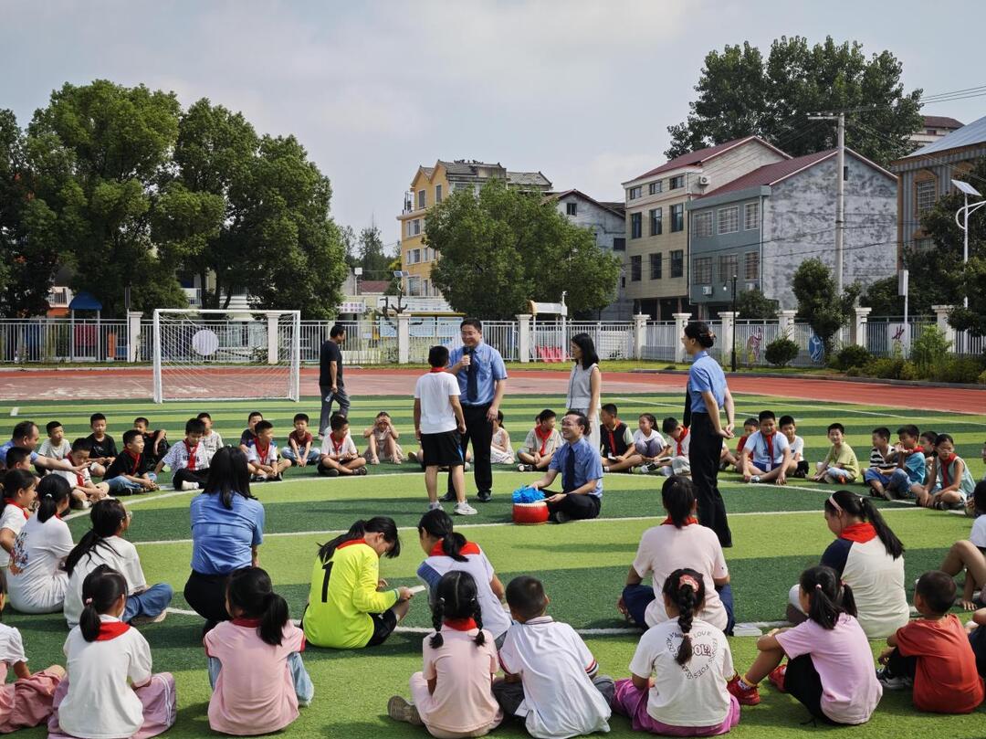 送法入校反诈到户 检察普法点亮山乡法治路